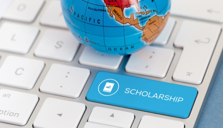 Top Scholarships for Kerala Students to Study Abroad Successfully